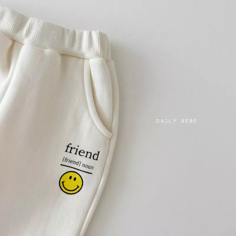 Daily Bebe - Korean Children Fashion - #magicofchildhood - Smile Lettering Top Bottom Set - 4