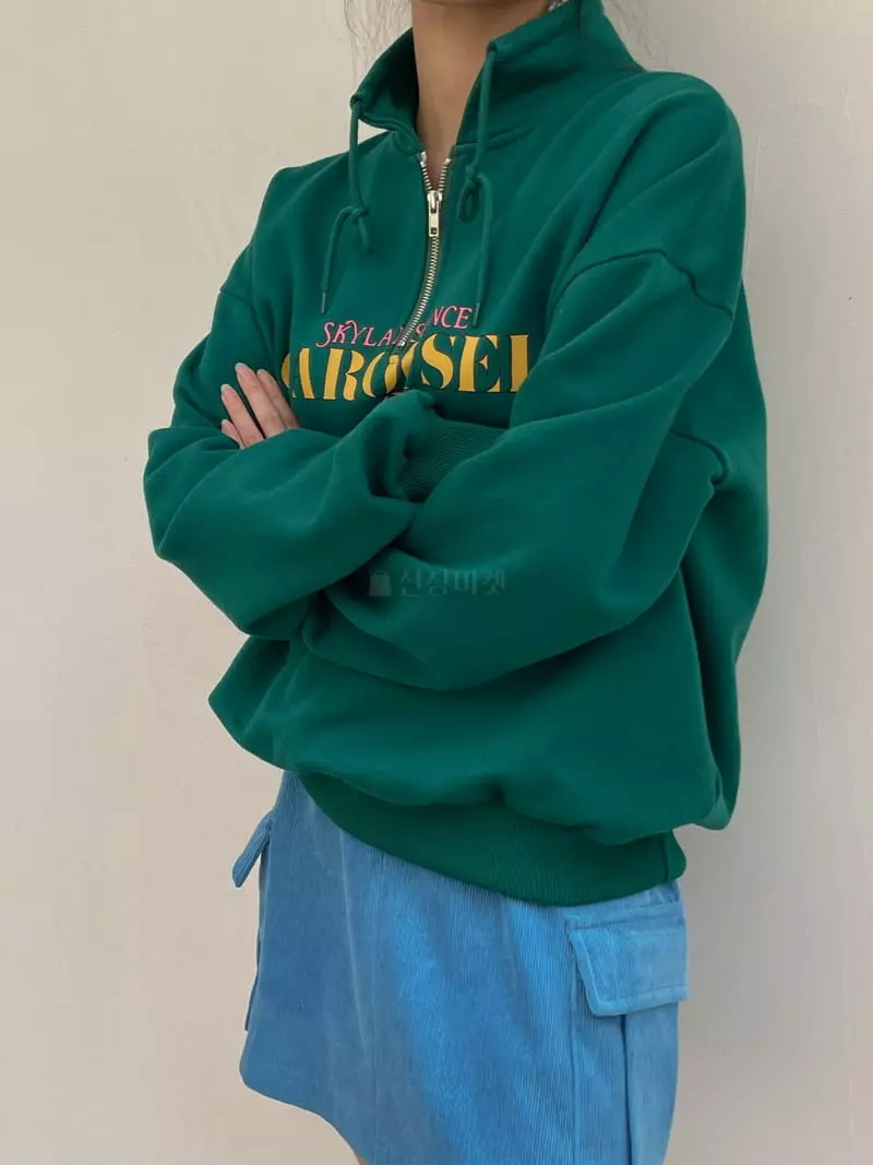 Dailyjud - Korean Women Fashion - #momslook - Sky Half Sweatshirt - 8