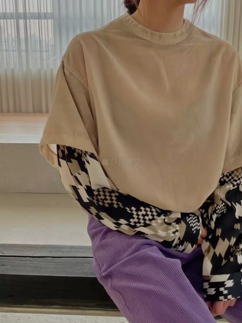 Dailyjud - Korean Women Fashion - #momslook - Velvet Brick Blouse
