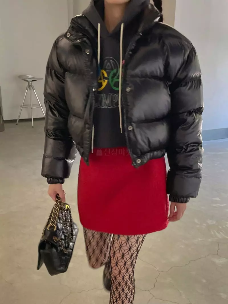 Dailyjud - Korean Women Fashion - #vintagekidsstyle - Crop Padding Jacket - 6