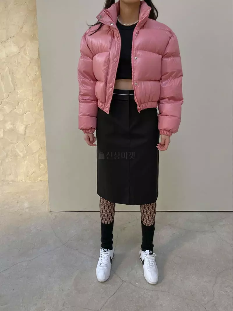 Dailyjud - Korean Women Fashion - #momslook - Crop Padding Jacket - 4