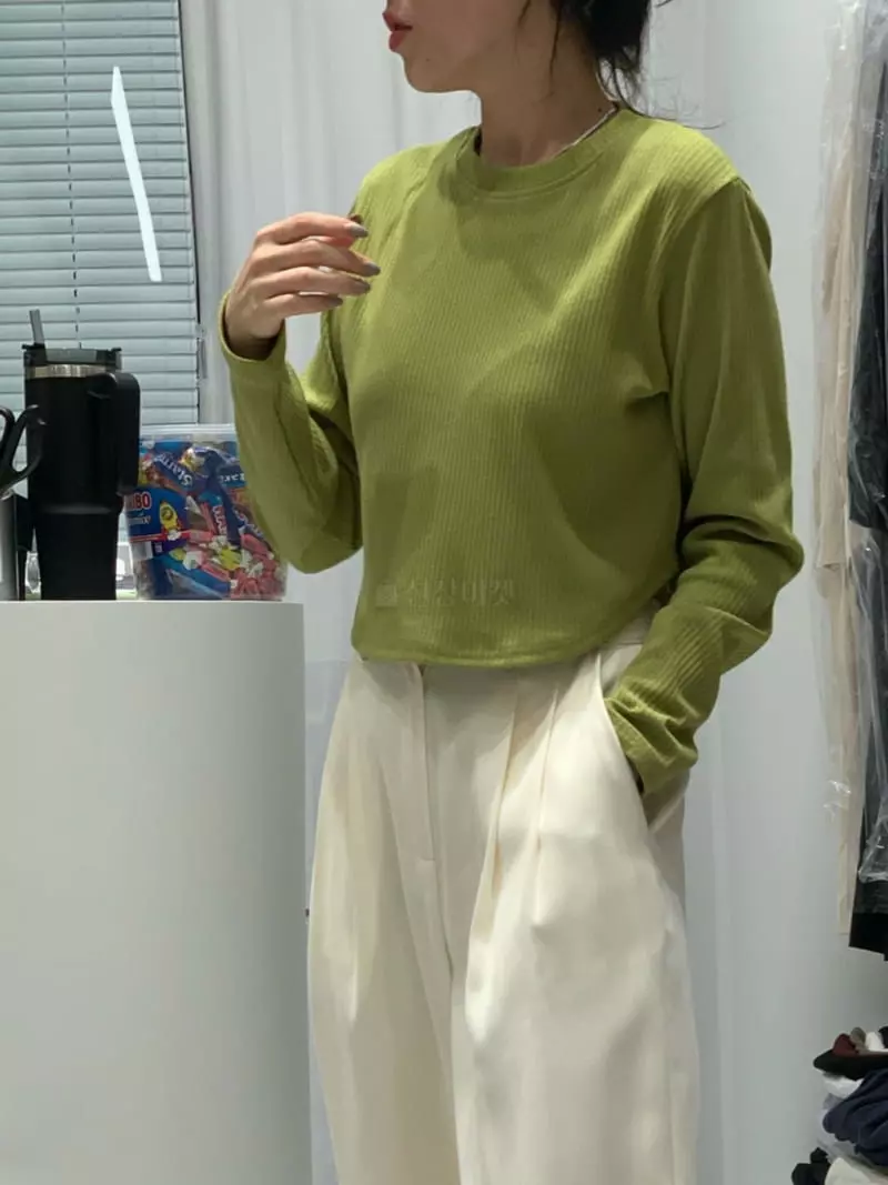 Daisy - Korean Women Fashion - #momslook - Momo Crop Tee