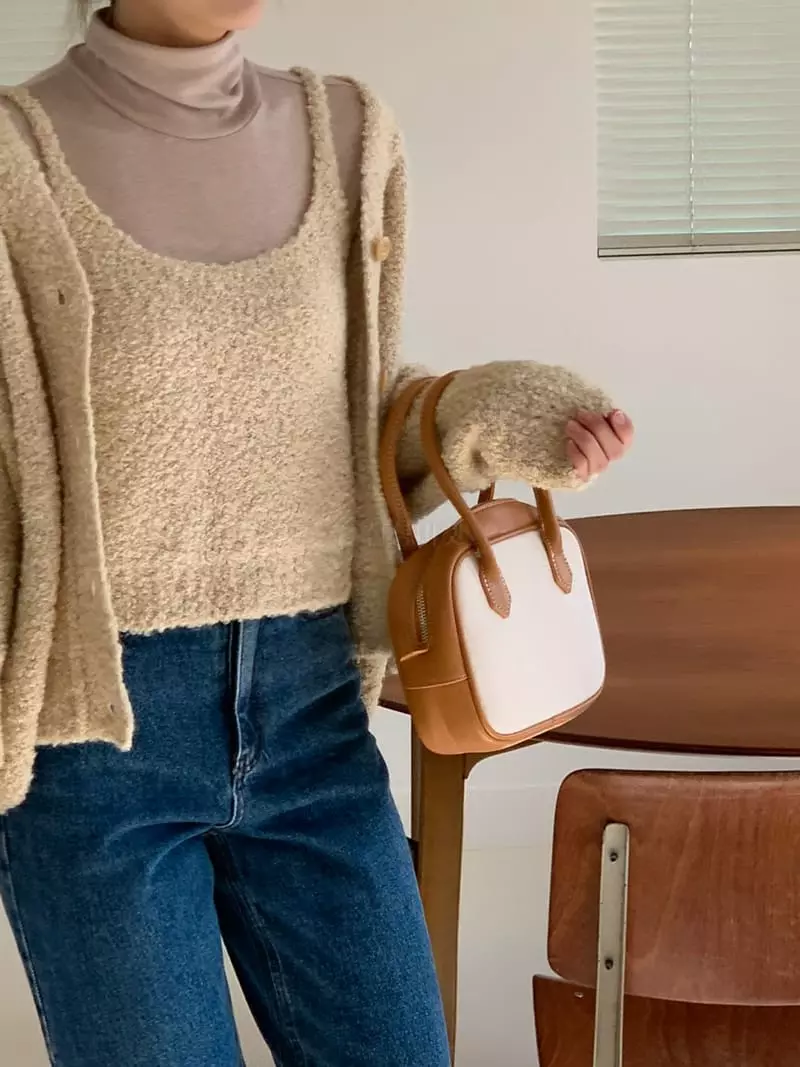 Dawning - Korean Women Fashion - #momslook - Warming Turtleneck Tee - 12