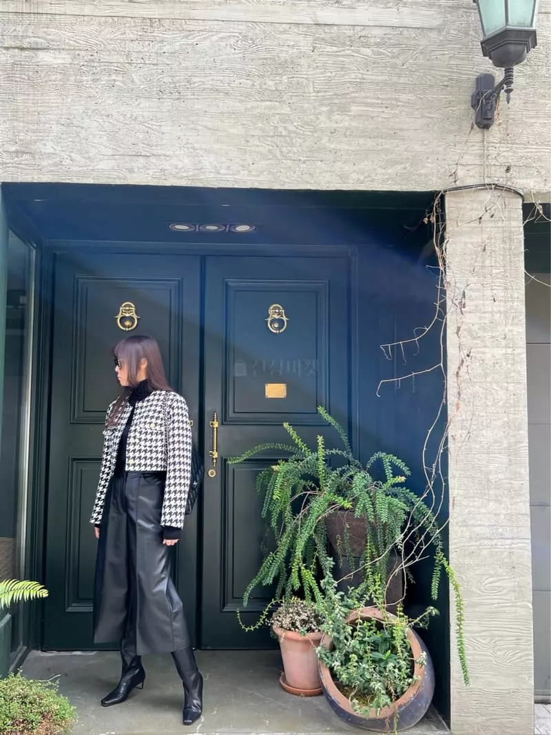 Dayday - Korean Women Fashion - #momslook - Mouse Jacket - 2