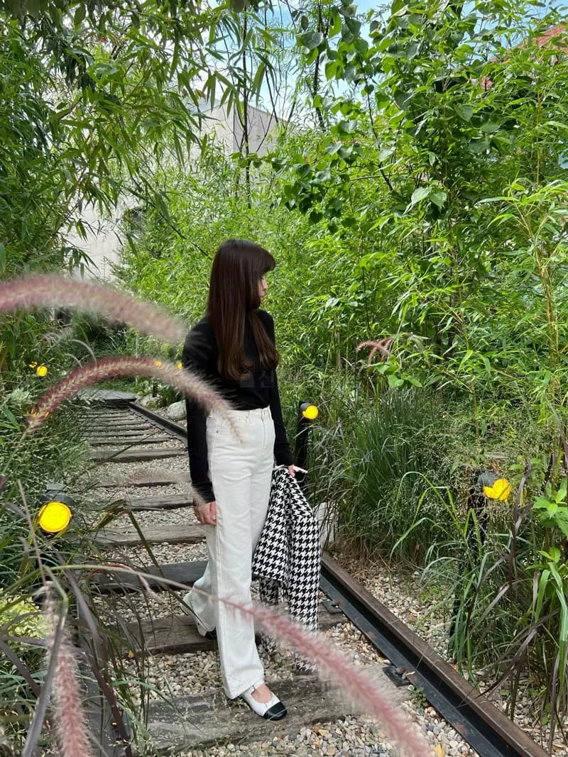 Dayday - Korean Women Fashion - #momslook - Turtleneck Tee - 10