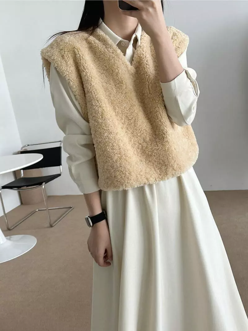 Dayday - Korean Women Fashion - #womensfashion - Bear  Vest - 4