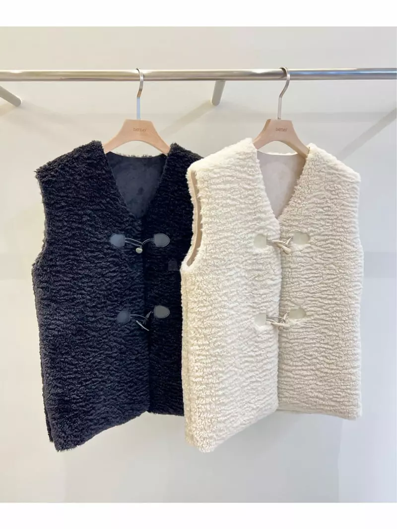 Dayday - Korean Women Fashion - #vintagekidsstyle - Long Vest - 9