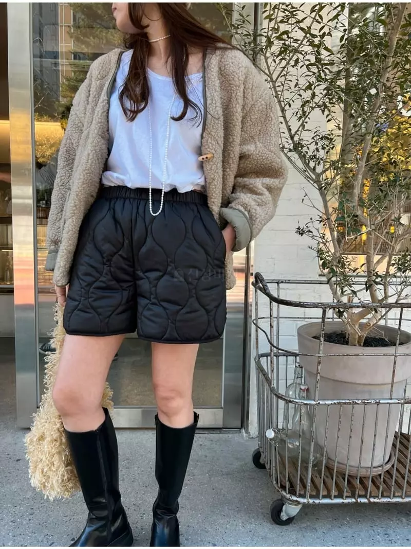 Dayday - Korean Women Fashion - #womensfashion - Quilting Short - 10