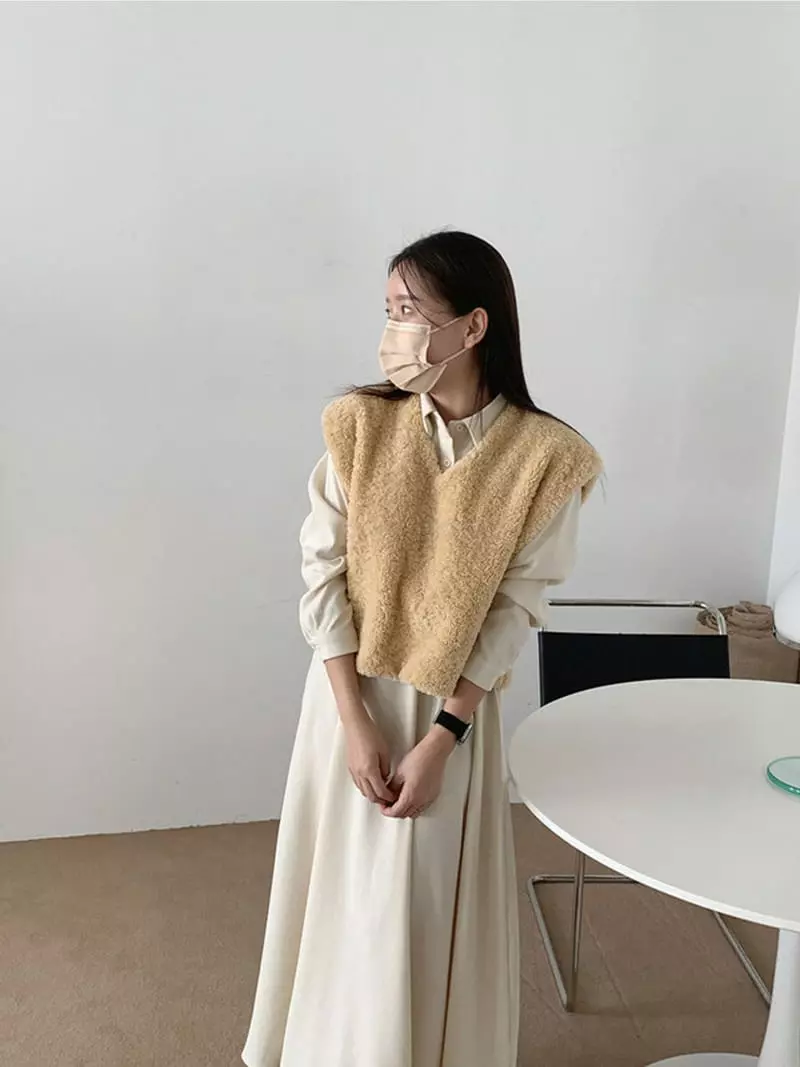 Dayday - Korean Women Fashion - #womensfashion - Bear  Vest - 3