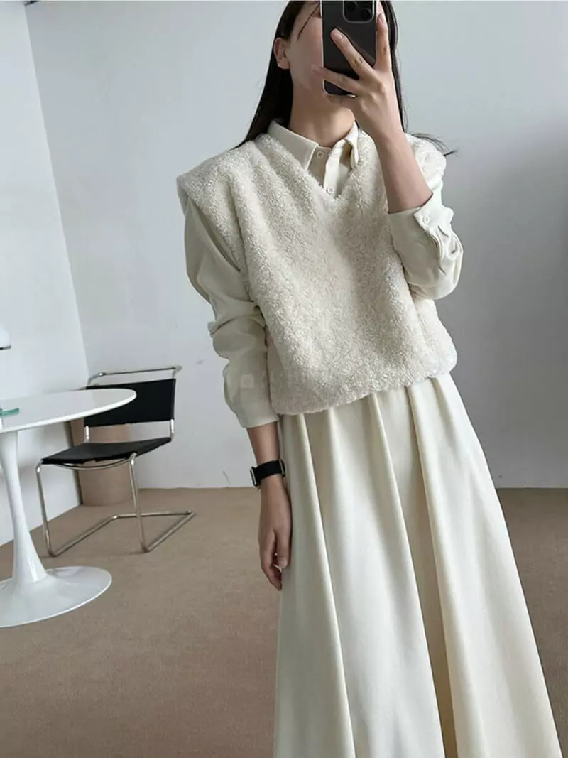 Dayday - Korean Women Fashion - #womensfashion - Bear  Vest - 5