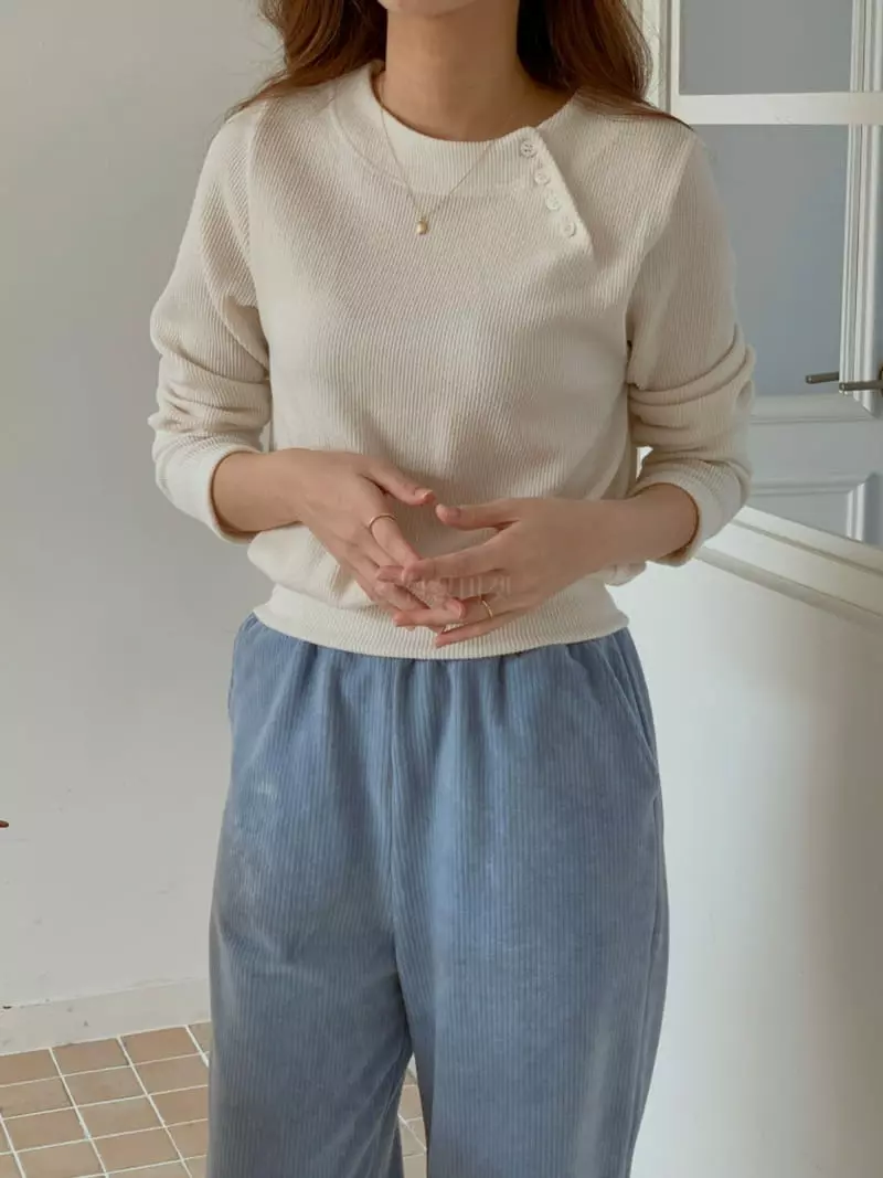 Denali - Korean Women Fashion - #pursuepretty - Sasun Tee - 3