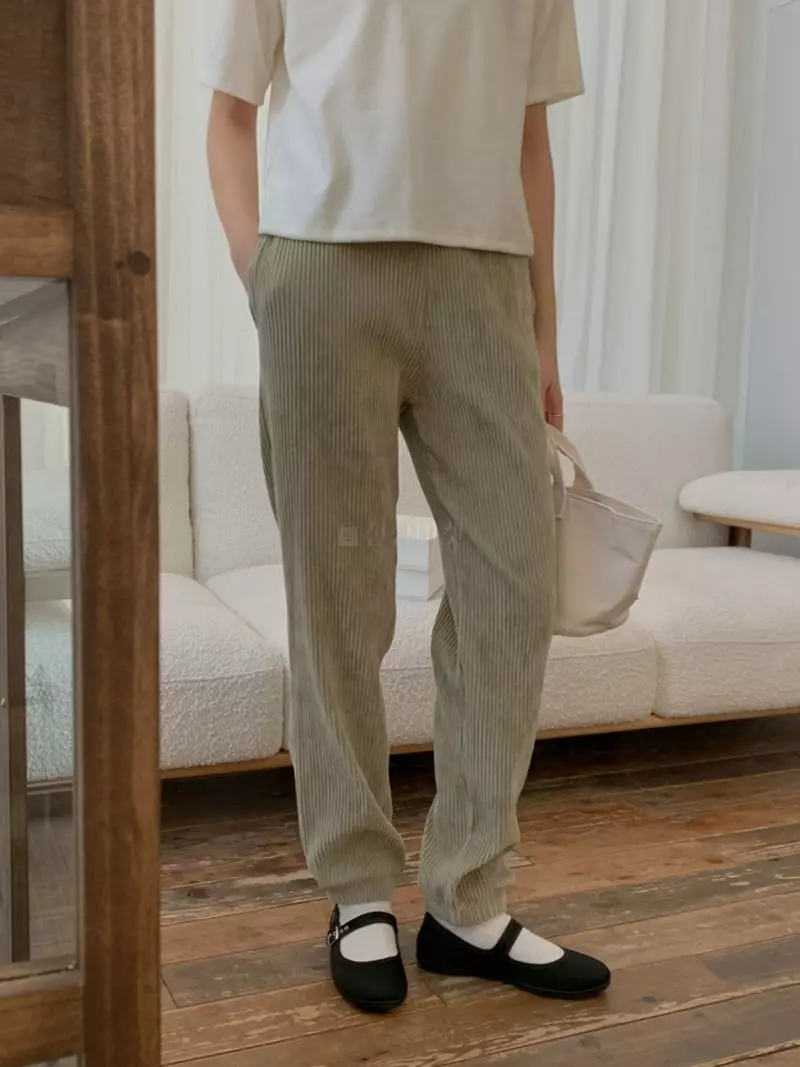Denali - Korean Women Fashion - #restrostyle - Veloure Pants - 4