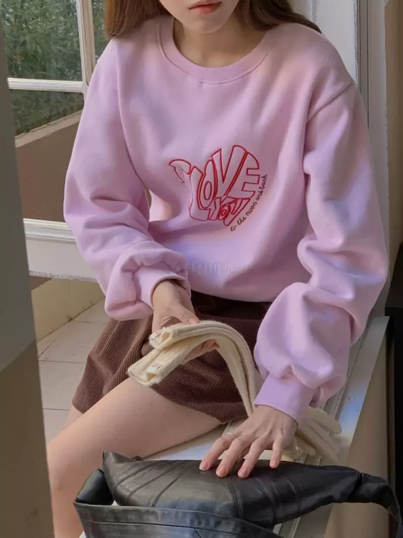 Denali - Korean Women Fashion - #vintagekidsstyle - Dinali Heart Sweatshirt - 10