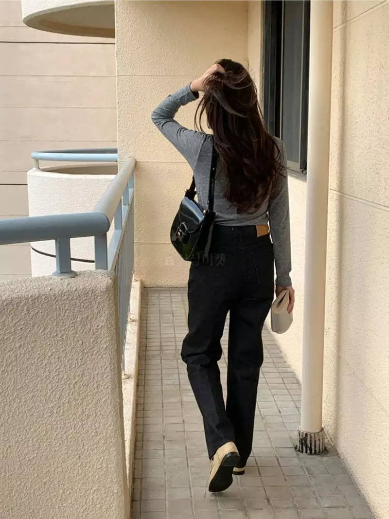 Denali - Korean Women Fashion - #vintagekidsstyle - Turtleneck Tee - 6