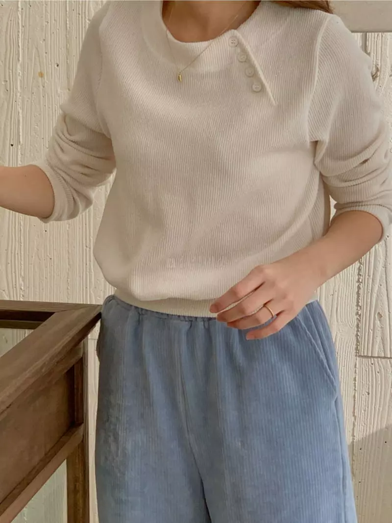 Denali - Korean Women Fashion - #vintagekidsstyle - Sasun Tee - 2