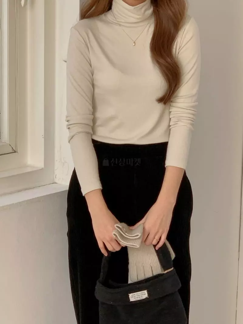 Denali - Korean Women Fashion - #momslook - Rib Turtleneck Tee - 4