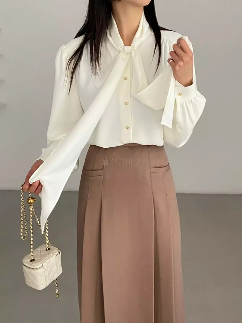Duplo - Korean Women Fashion - #momslook - Scarf Blouse - 10