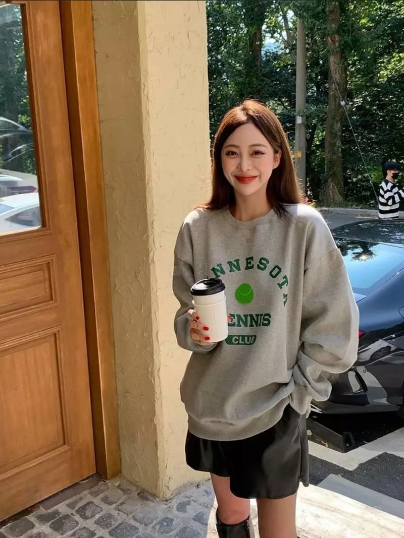 Edison Store - Korean Women Fashion - #shopsmall - Minesota Sweatshirt