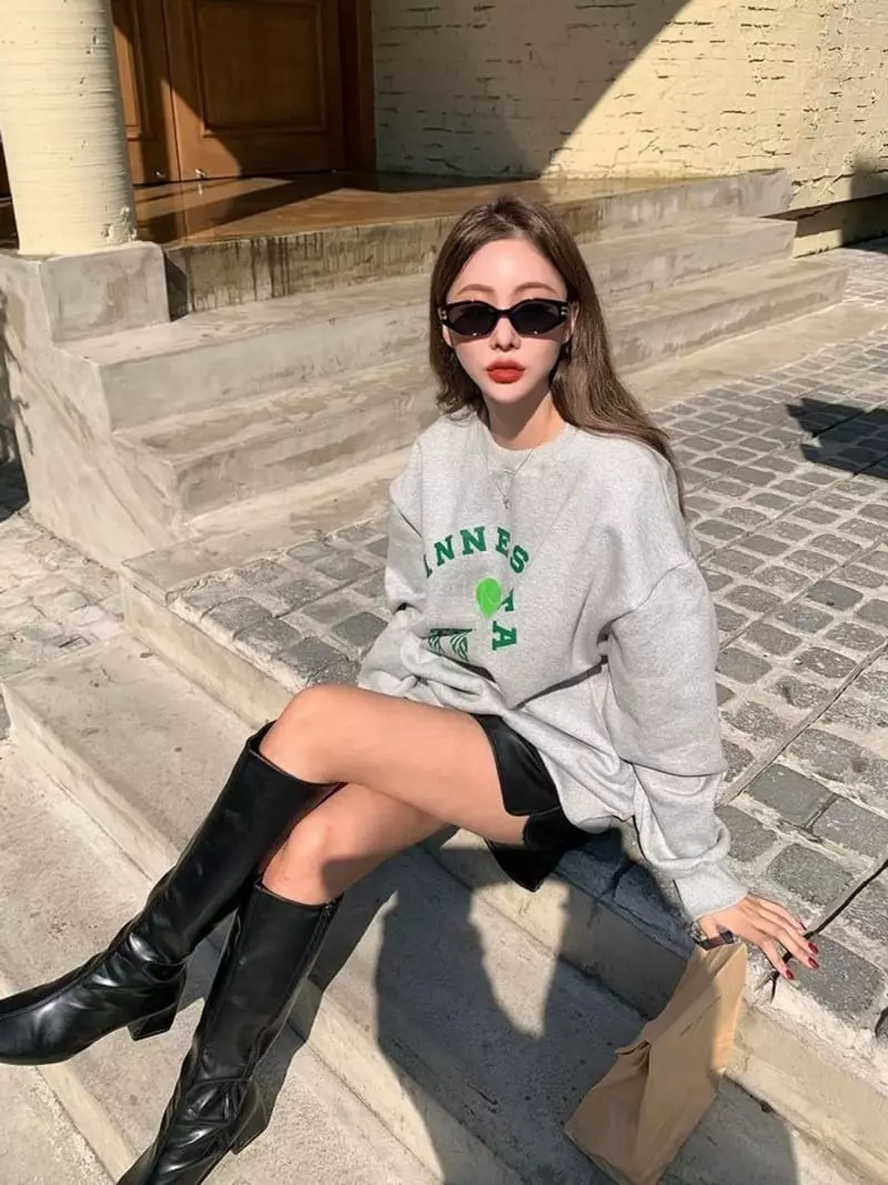 Edison Store - Korean Women Fashion - #thatsdarling - Minesota Sweatshirt - 2