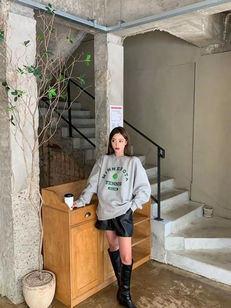 Edison Store - Korean Women Fashion - #thelittlethings - Minesota Sweatshirt - 3