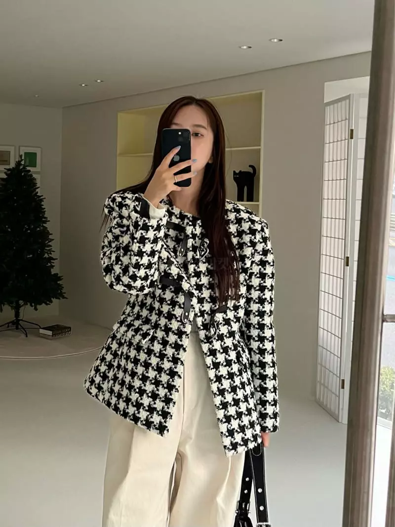 Egg Is - Korean Women Fashion - #womensfashion - Line Hound Jacket - 2