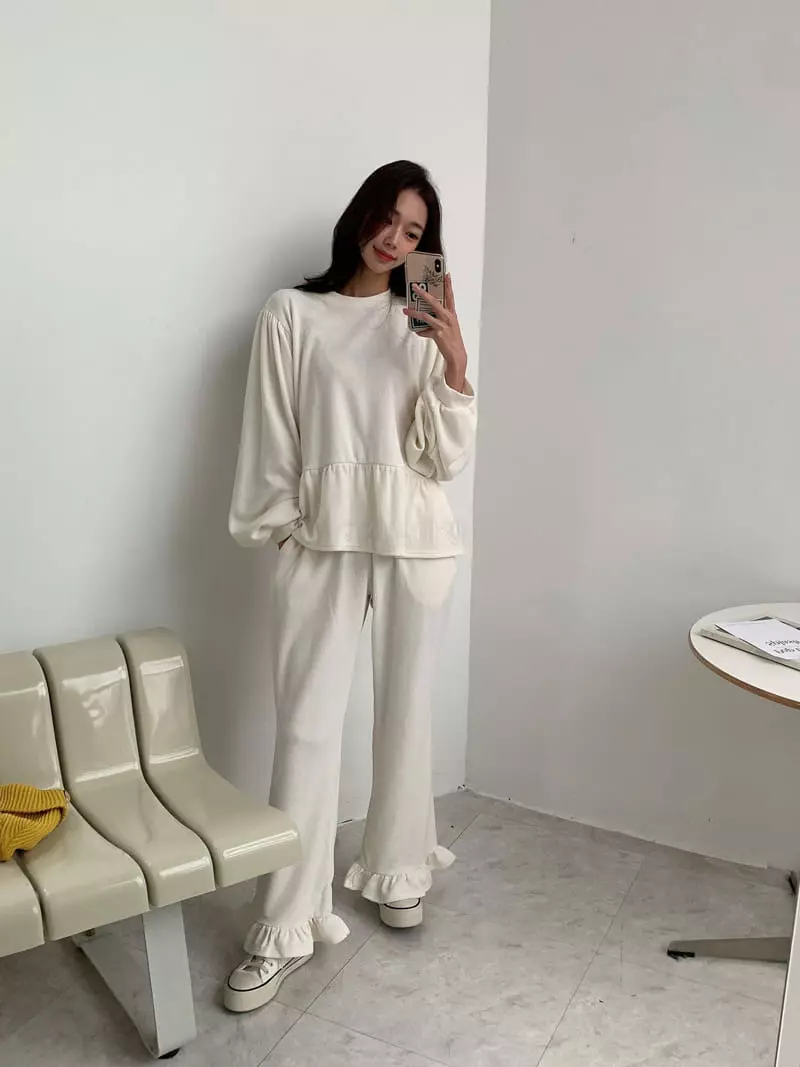 Fabric Seoul - Korean Women Fashion - #shopsmall - Frill Fleece Top Bottom Set - 6