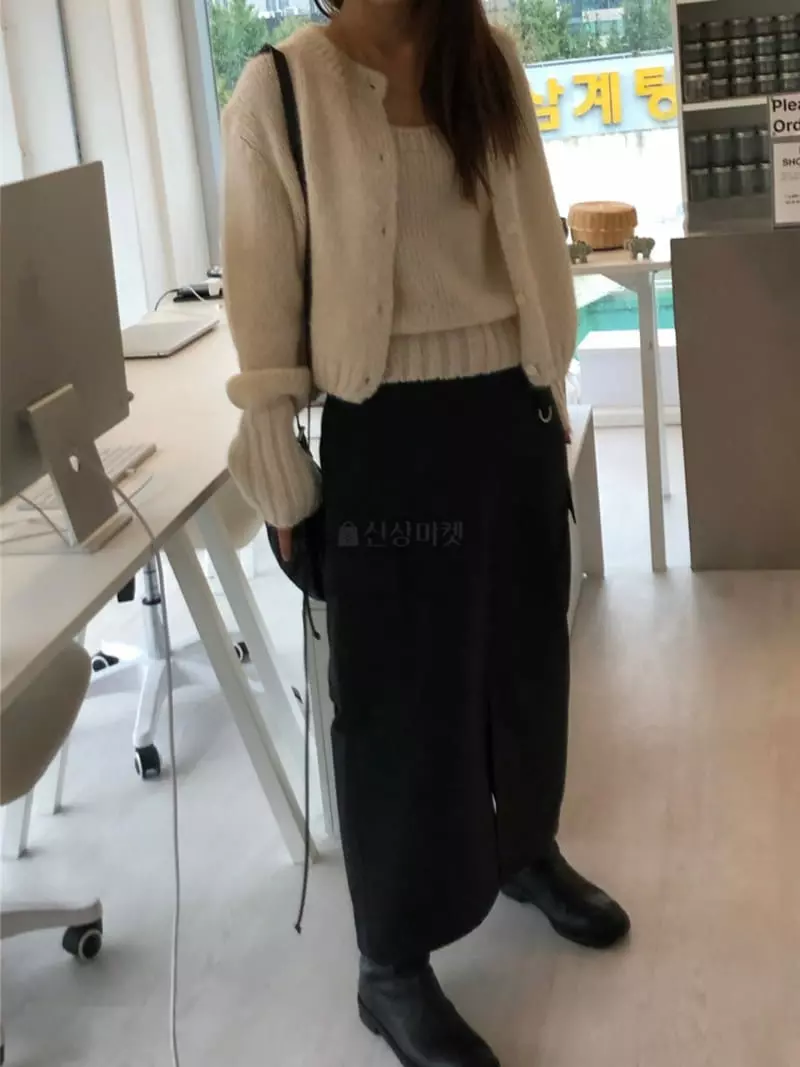 Fave - Korean Women Fashion - #momslook - Aoura Knit Tee - 9