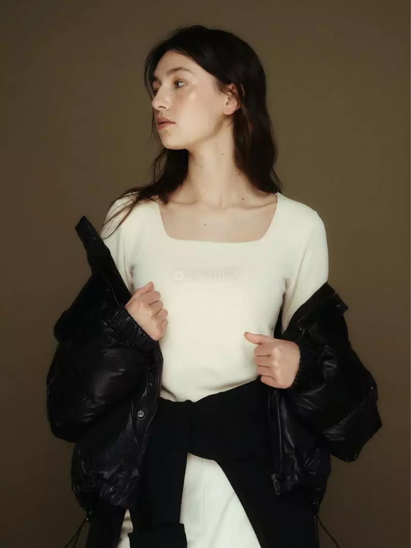 Fave - Korean Women Fashion - #momslook - Square Tee