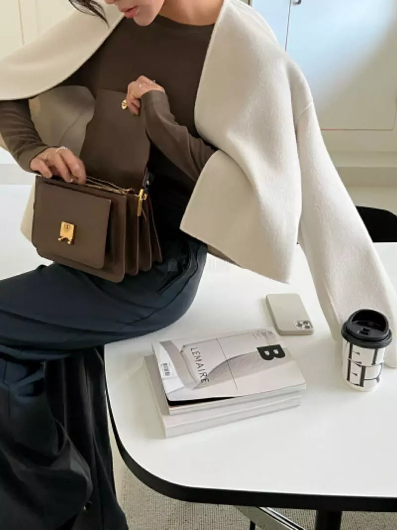 Fave - Korean Women Fashion - #momslook - Short Hand Jacket