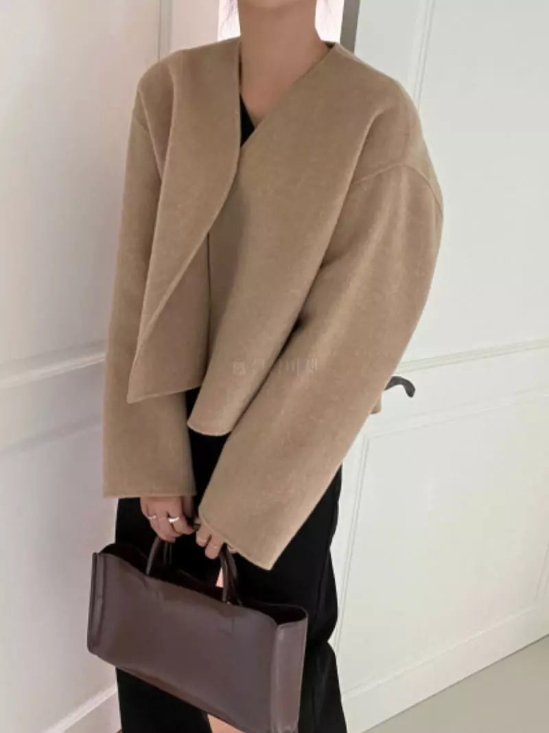 Fave - Korean Women Fashion - #womensfashion - Short Hand Jacket - 6