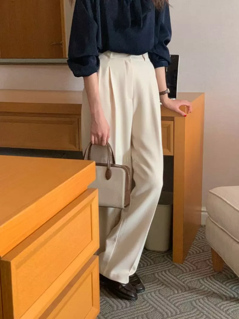 February - Korean Women Fashion - #momslook - Caro Pants - 6