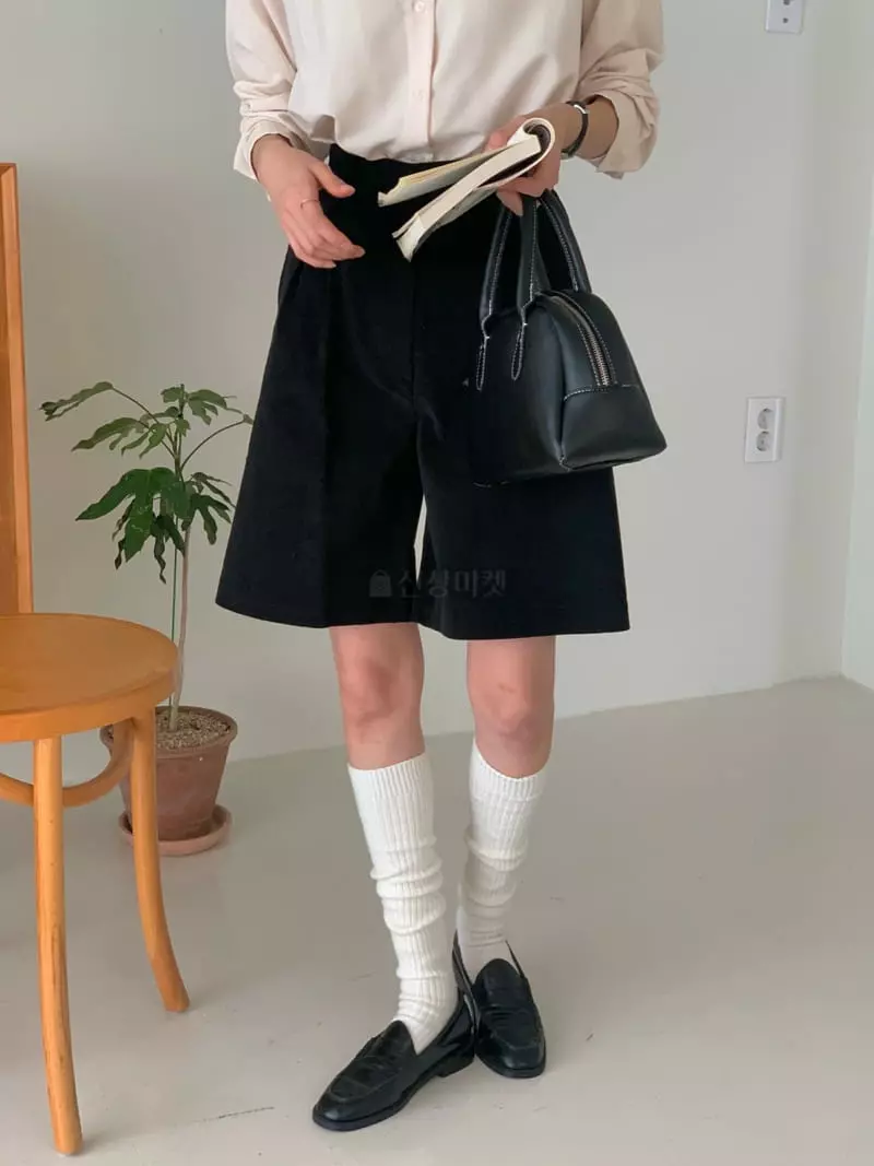February - Korean Women Fashion - #momslook - Merry Pants - 11