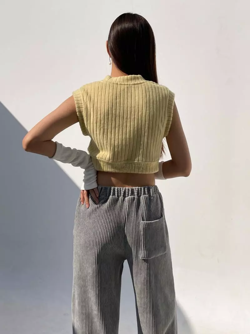 Feffer - Korean Women Fashion - #womensfashion - Loving Vest - 2