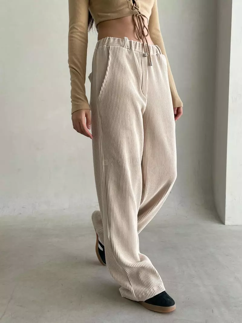 Feffer - Korean Women Fashion - #womensfashion - Gumu Pants - 2