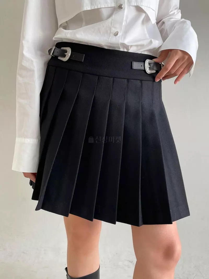 Feffer - Korean Women Fashion - #womensfashion - Wings Skirt - 3
