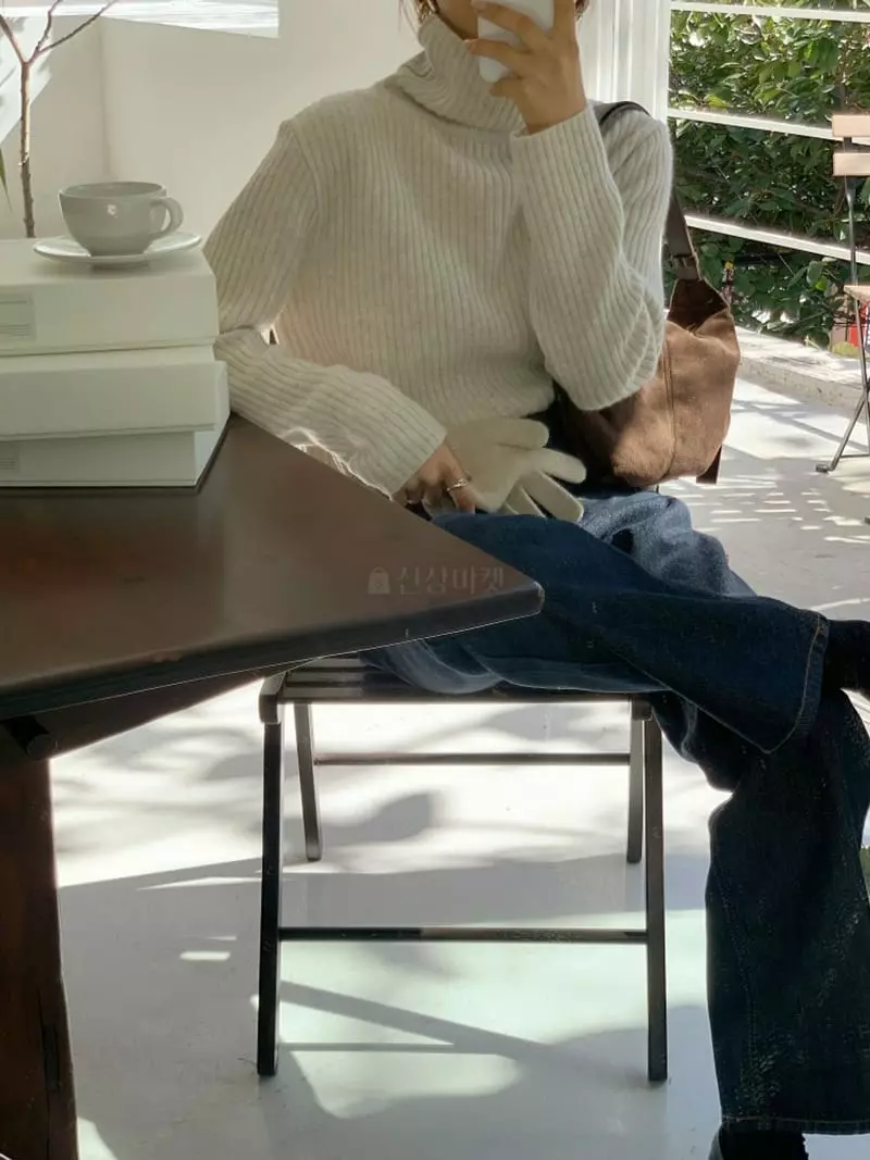 Ff - Korean Women Fashion - #momslook - Air Turtleneck Tee - 7