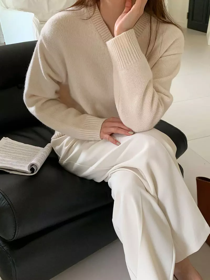 Ff - Korean Women Fashion - #momslook - Still v Neck Knit Tee - 2