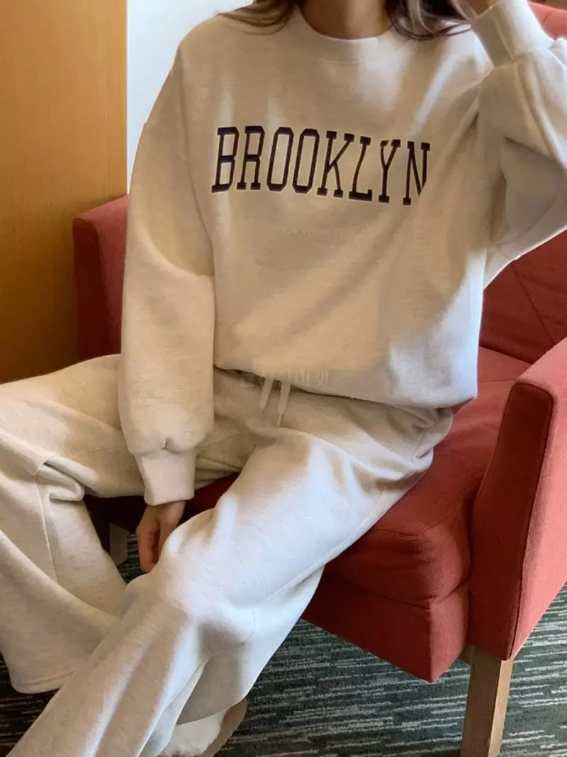 Ff - Korean Women Fashion - #momslook - Brooklyn Sweatshirt