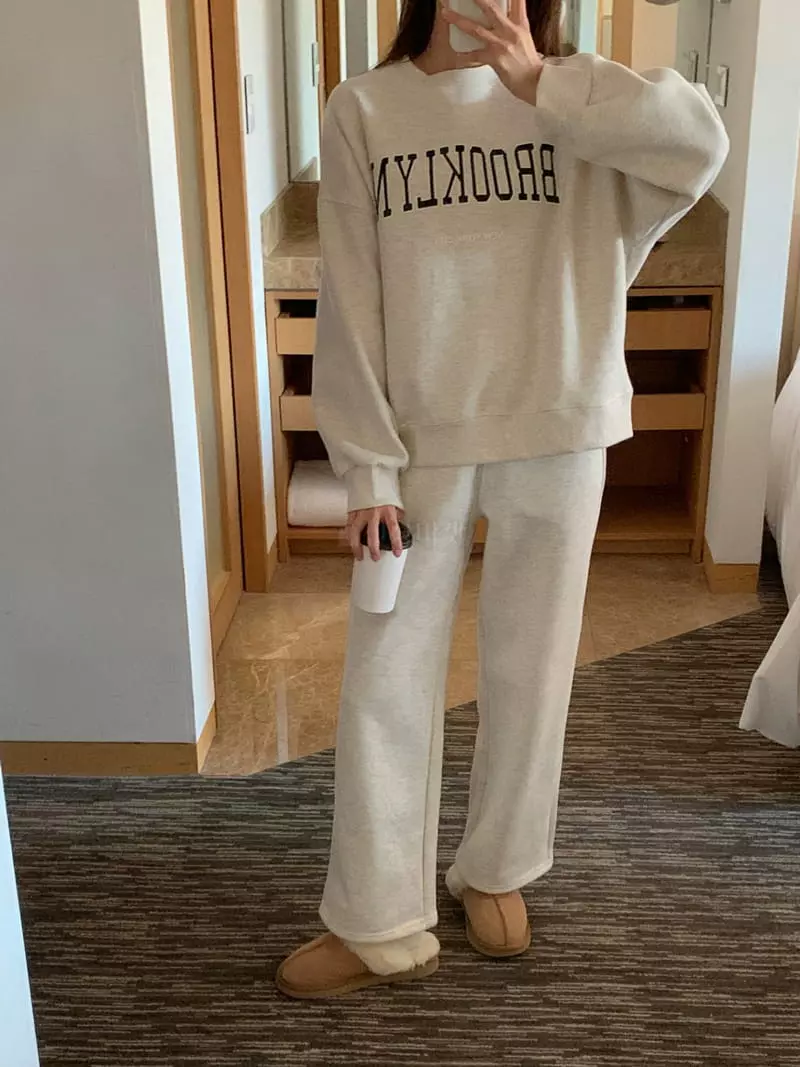 Ff - Korean Women Fashion - #momslook - Brooklyn Sweatshirt - 2