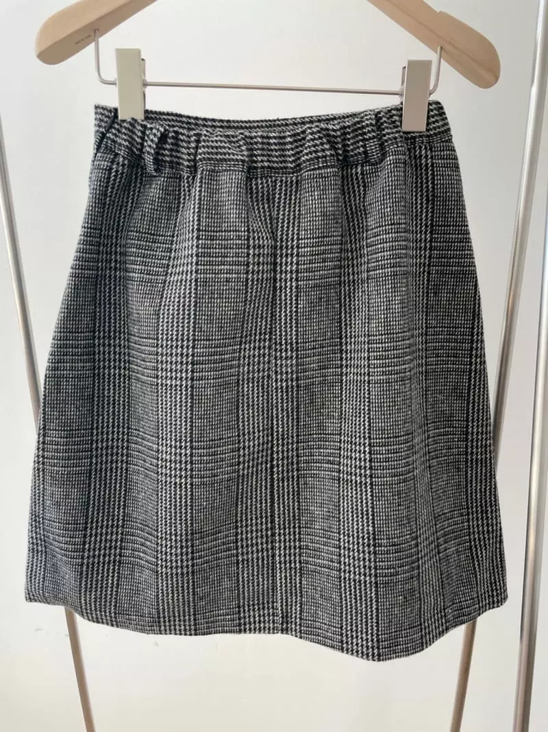 Fifty - Korean Women Fashion - #vintagekidsstyle - Check Mini Skirt - 10
