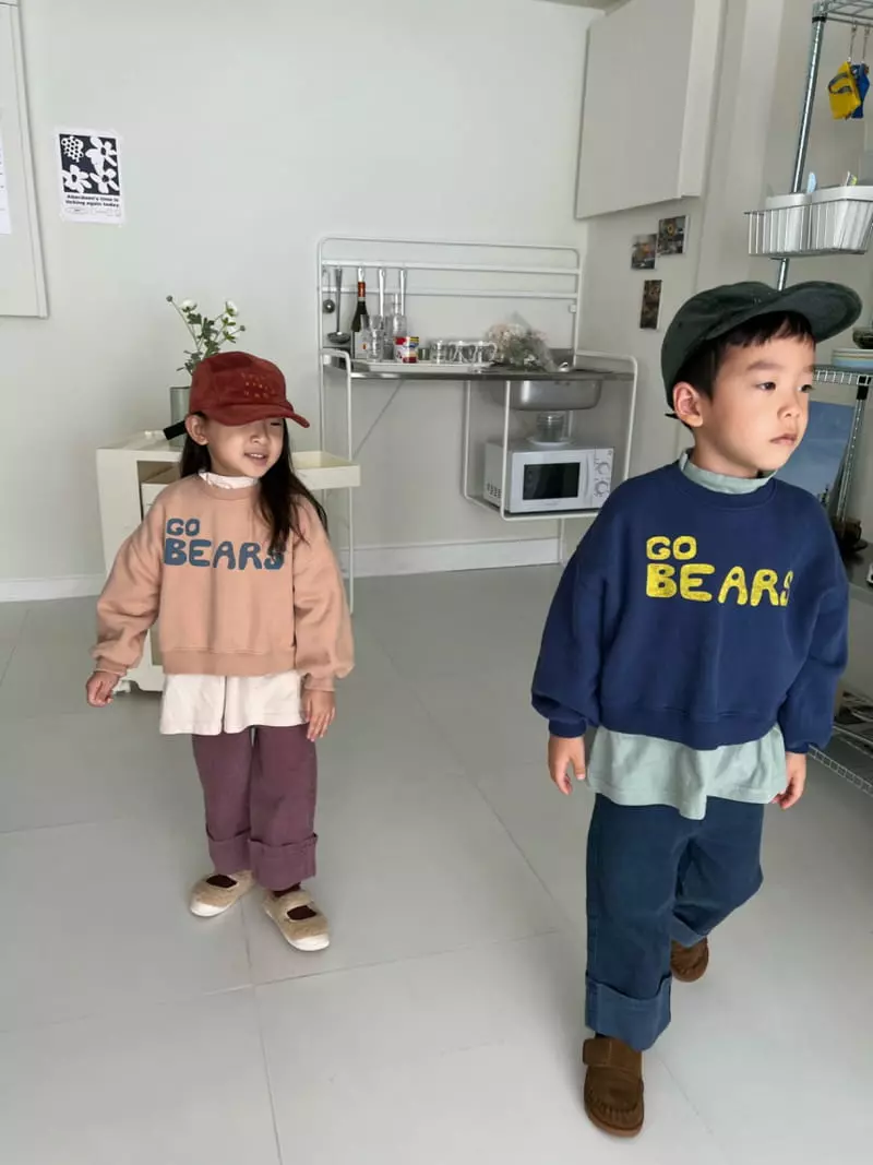 Fine Studio - Korean Children Fashion - #littlefashionista - Bear Sweatshirt - 2