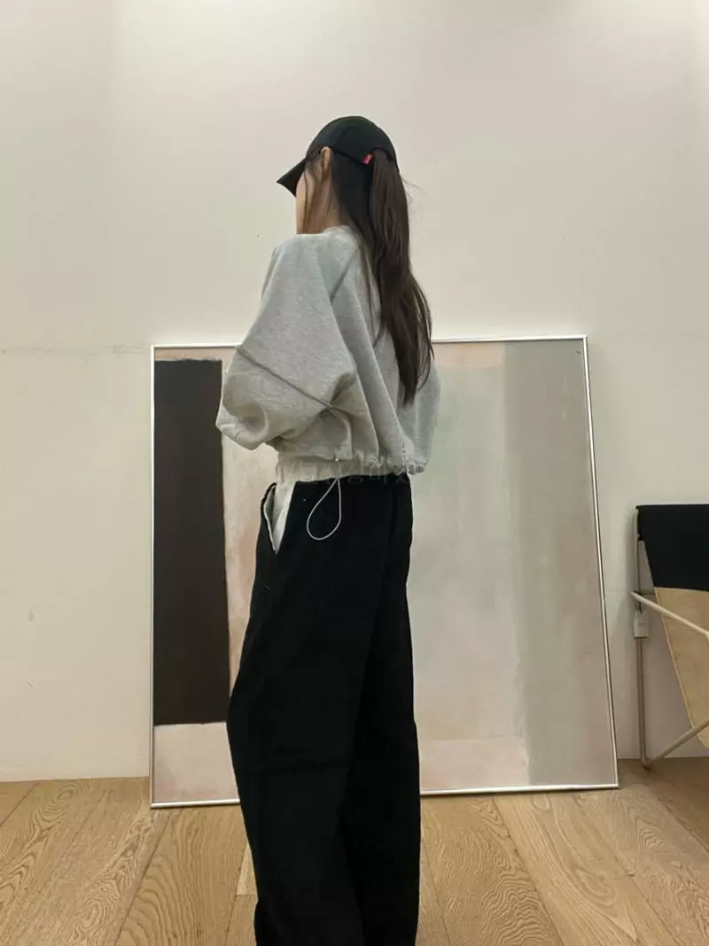 Flipar - Korean Women Fashion - #momslook - Puff Crop Sweatshirt - 4