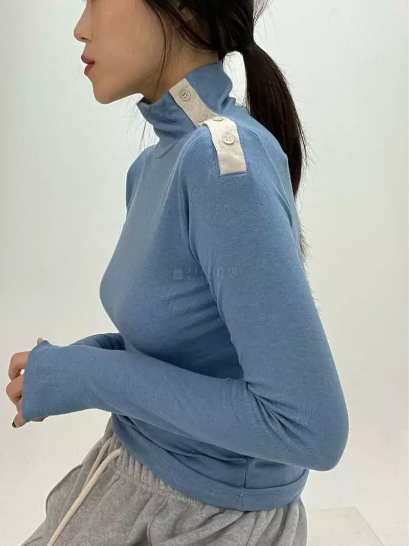 Flipar - Korean Women Fashion - #pursuepretty - Button Tee - 12