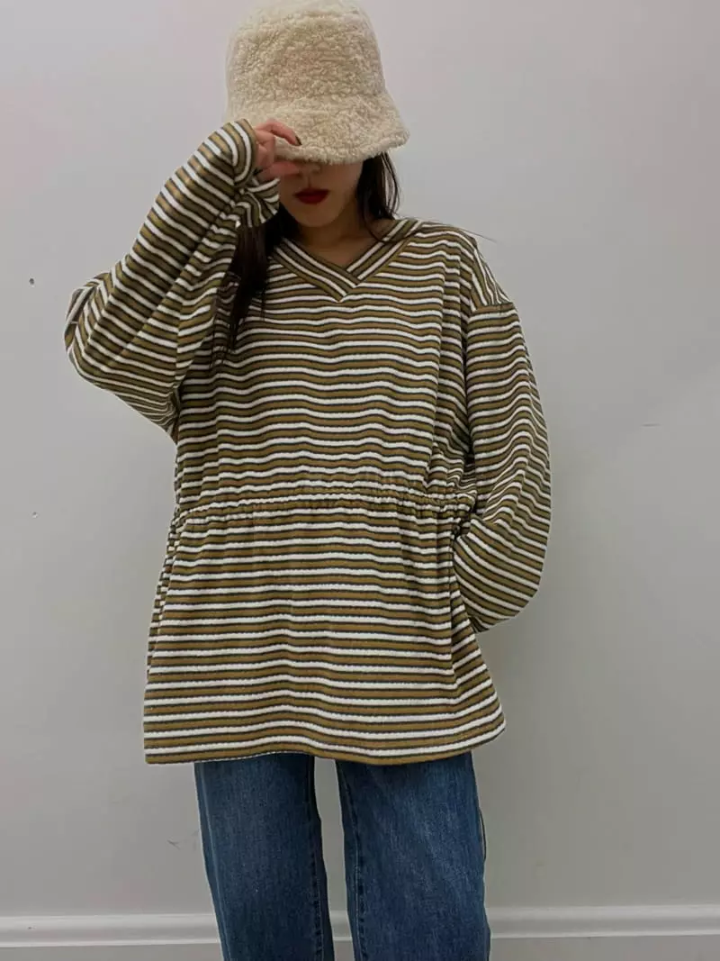 Flipar - Korean Women Fashion - #pursuepretty - V Stripes Tee - 11
