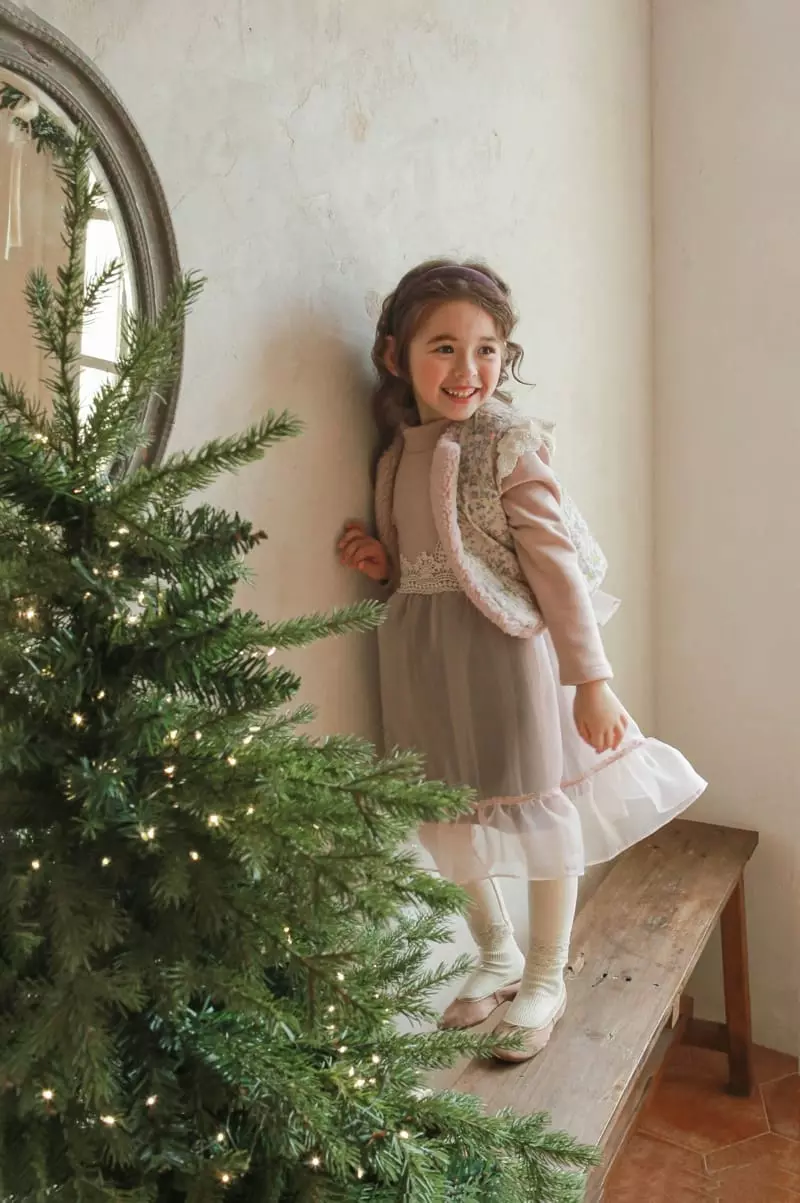 Flo - Korean Children Fashion - #prettylittlegirls - Babara Vest