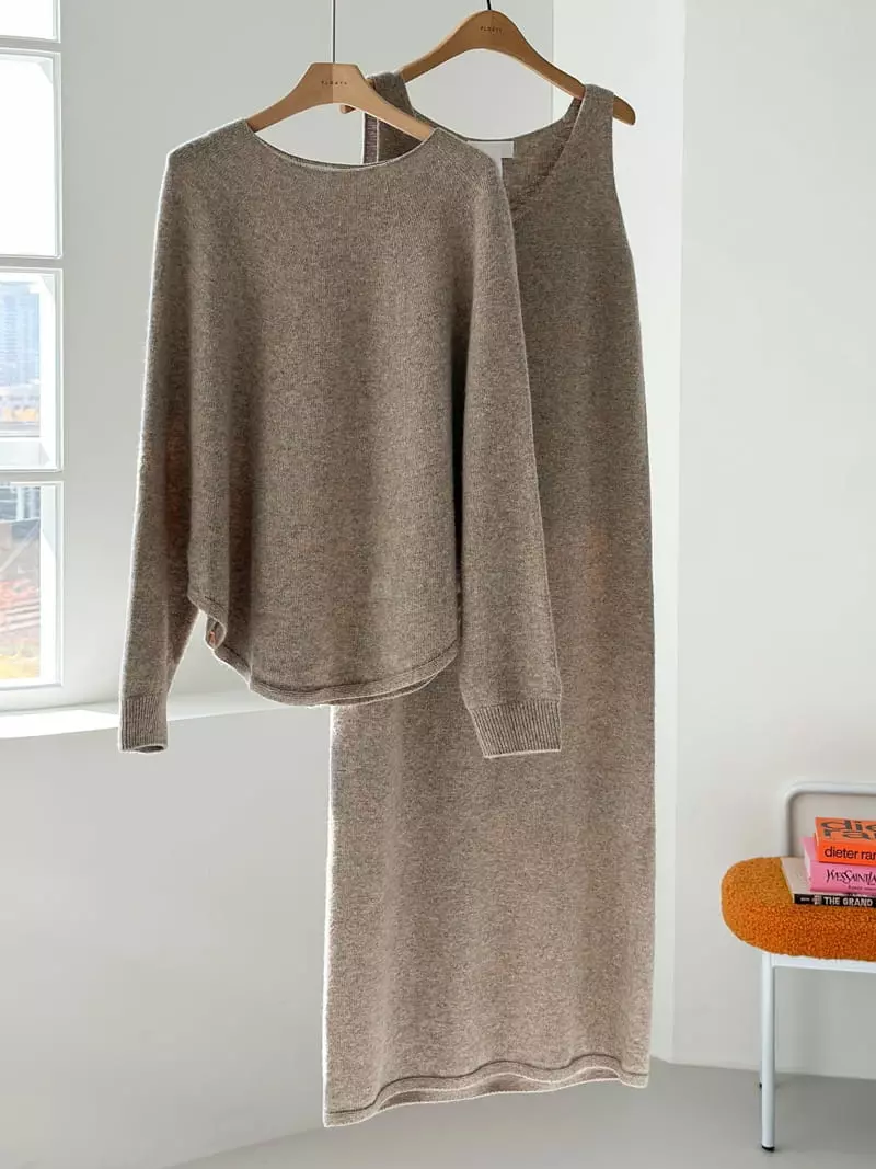 Floaty - Korean Women Fashion - #momslook - Whole Gament Cozy One-piece