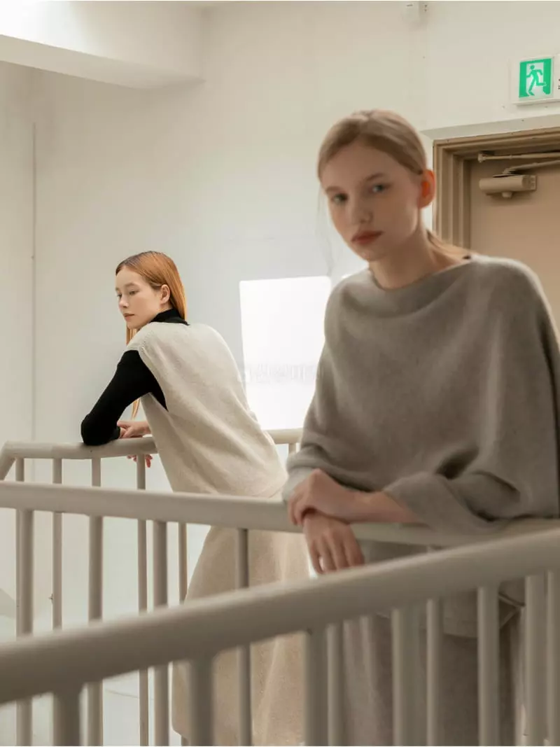 Floaty - Korean Women Fashion - #womensfashion - Blend Cape