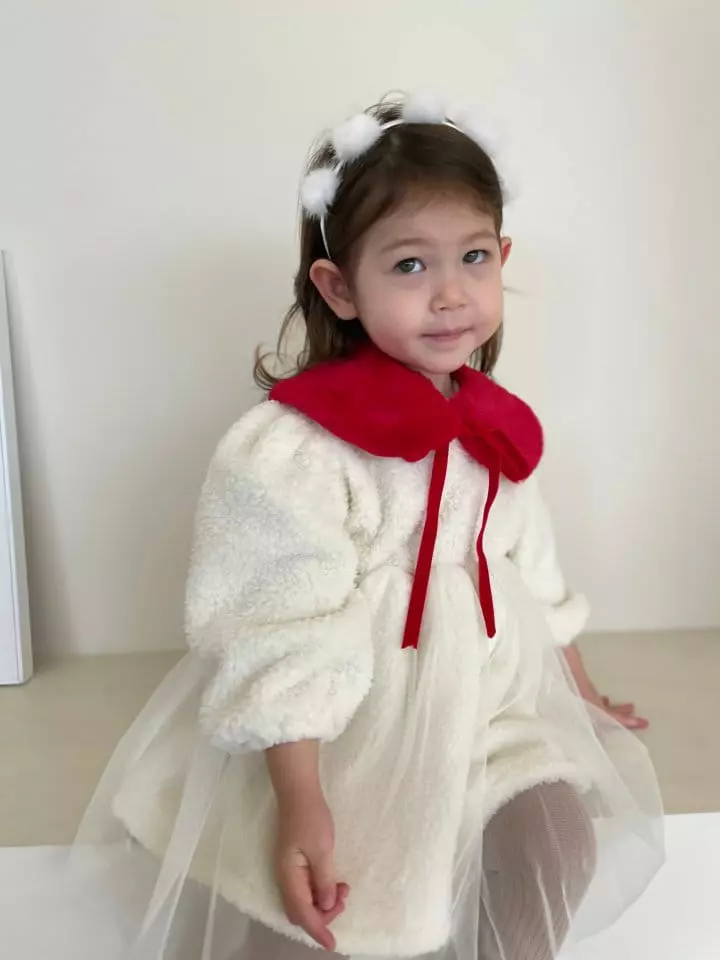 Flower J - Korean Children Fashion - #kidsstore - Mink Cape - 3