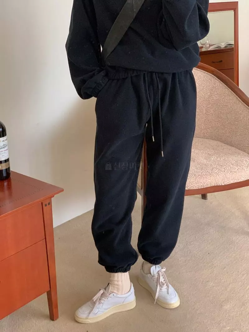 Flutter - Korean Women Fashion - #momslook - Fleece Pants - 11
