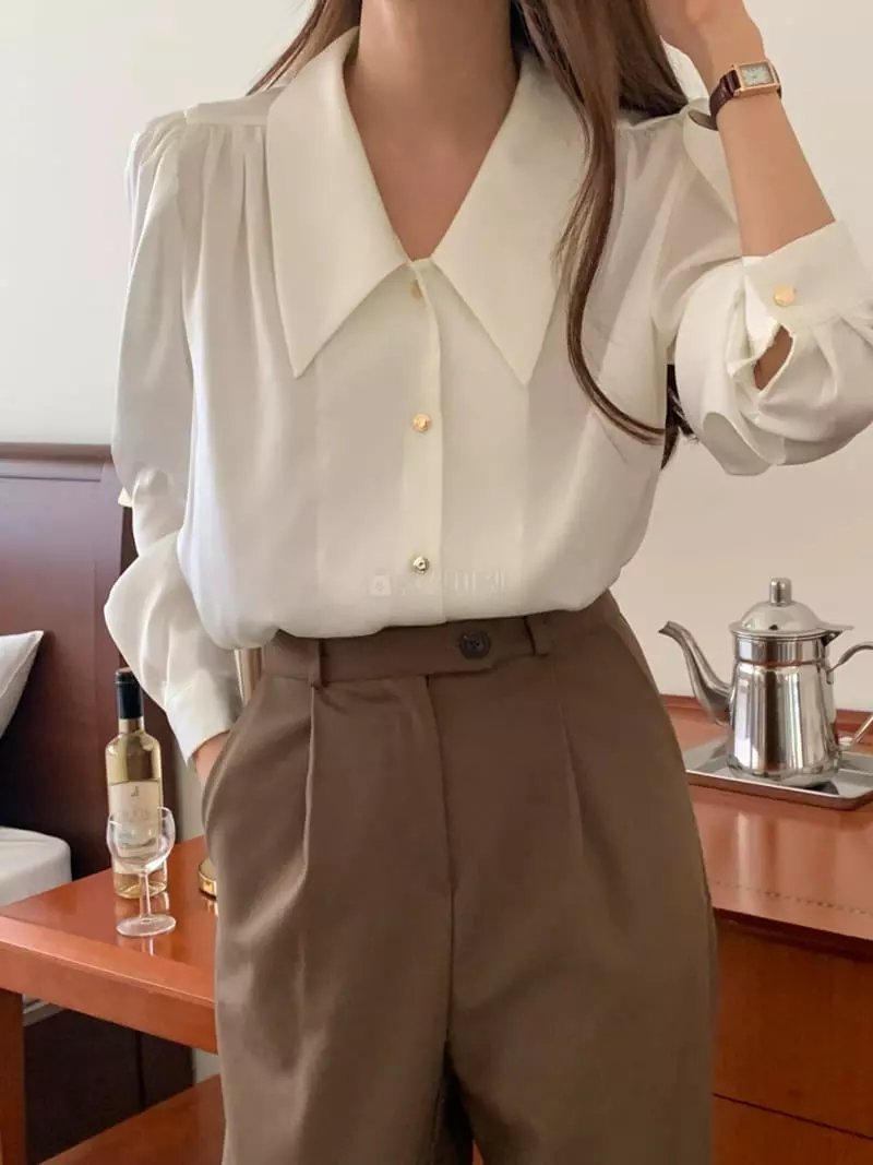 Flutter - Korean Women Fashion - #restrostyle - Beatr Blouse - 5